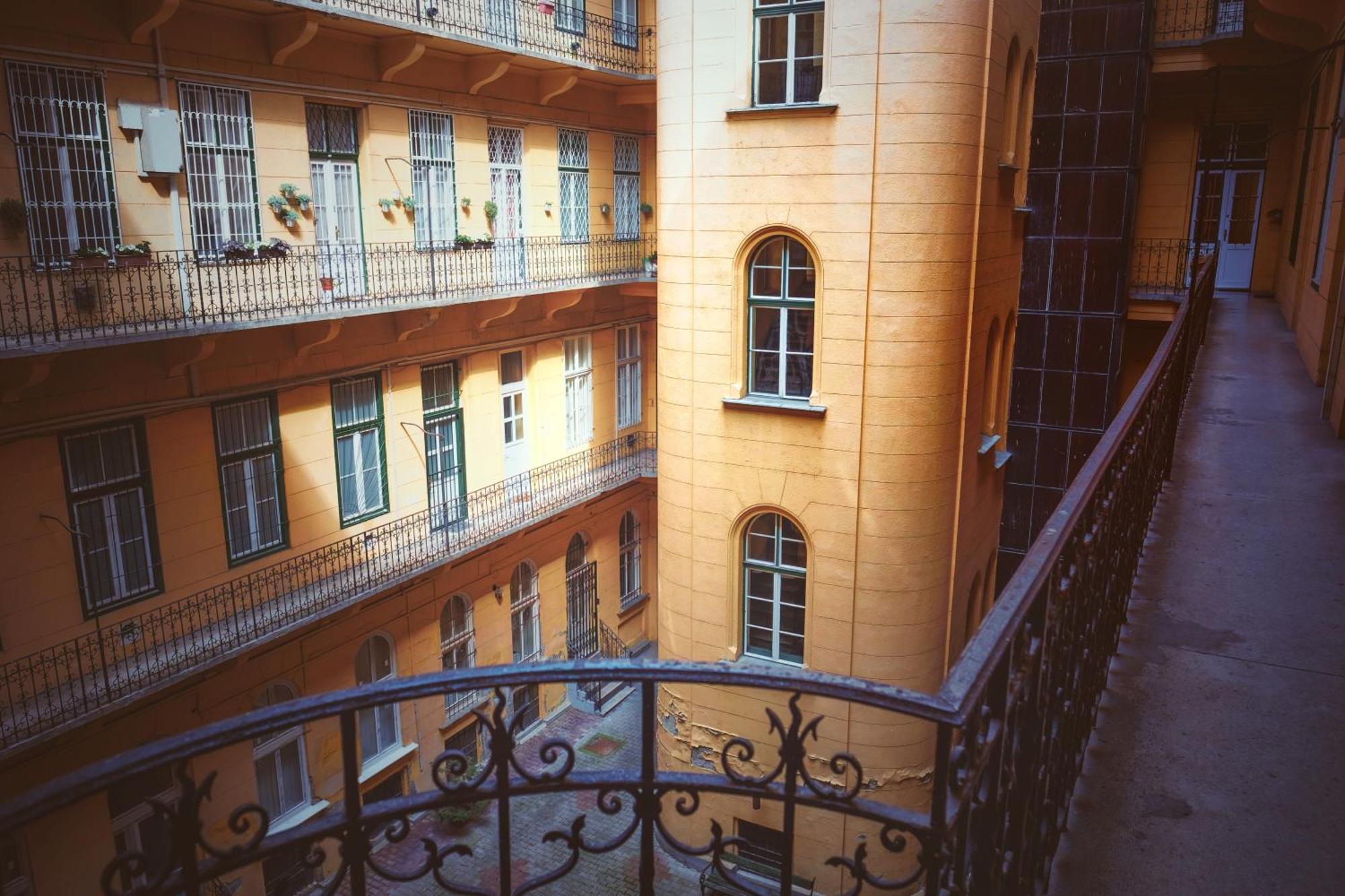 Jozsef Krt 3 Apartment - Near Corvin, Budapest